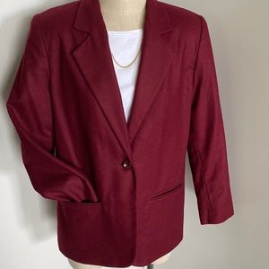 Sag Harbor burgundy wool blazer